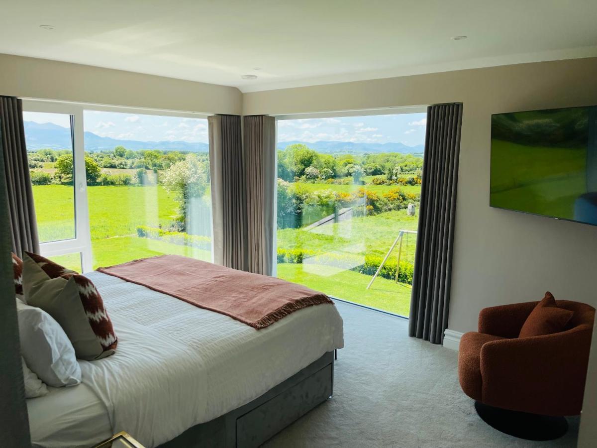 Country View House 호텔 Milltown  외부 사진